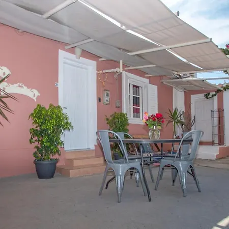 Holiday home Doras B By 